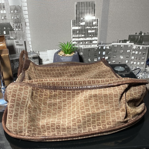 Authentic FENDI Zucca Shoulder Bag Suede Leather Brown Rehab - Picture 10 of 13